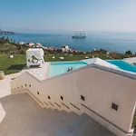 Triscele 10, Emma Villa Giardini-Naxos