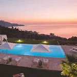 Villa Triscele 10, Emma *