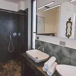 Villa Triscele 10, Emma Giardini-Naxos