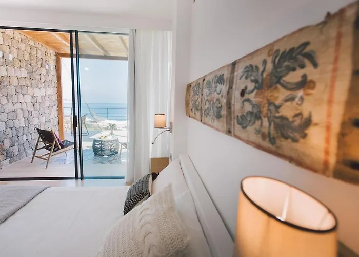 Villa Triscele 10, Emma *