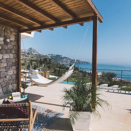 Triscele 10, Emma 别墅