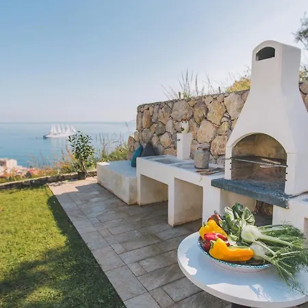 Triscele 10, Emma 别墅