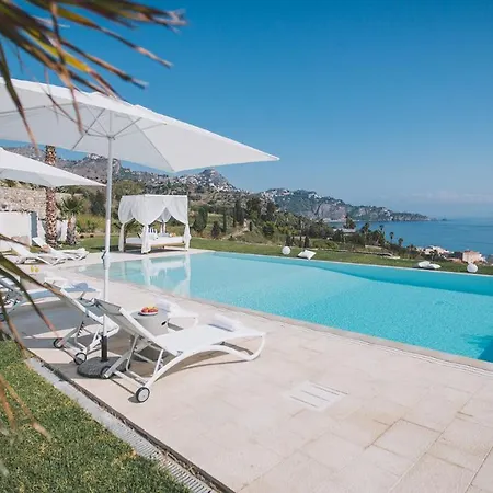 Triscele 10, Emma 别墅