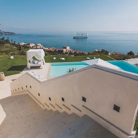 Triscele 10, Emma 别墅 贾迪尼-纳克索斯